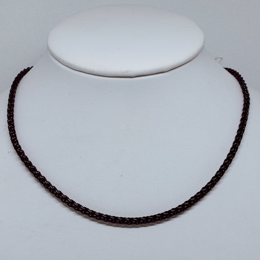 Black Enamel Stainless Steel Spiga Chain Necklace – 3mm Sleek Wheat Link displayed on a mannequin bust.